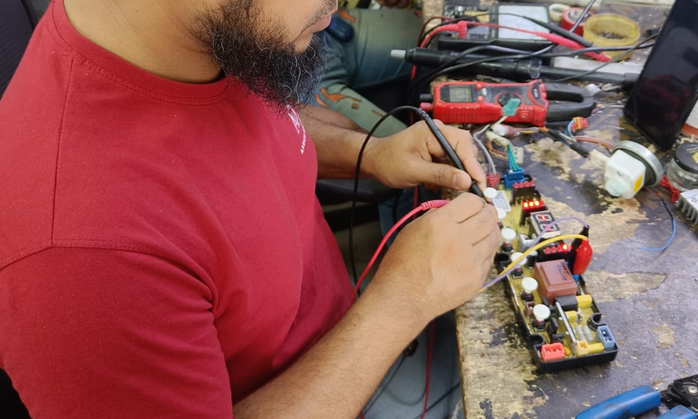 تصليح لوحة إلكترونية أبوظبي